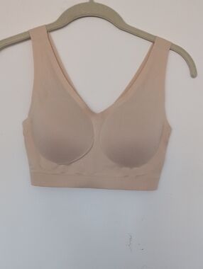 Soma Embliss Wireless Seamless Bralette.